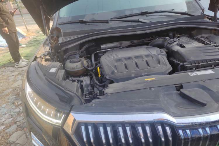 Used Skoda Kodiaq 2022 TSI330 7-Seater Two-Wheel-Drive Luxury Edition Engine Bay Right