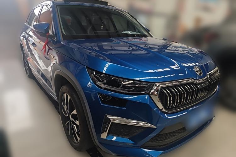 Used Skoda Kodiaq 2022 TSI330 5-Seater Two-Wheel-Drive Luxury Edition Front Right 45 Deg