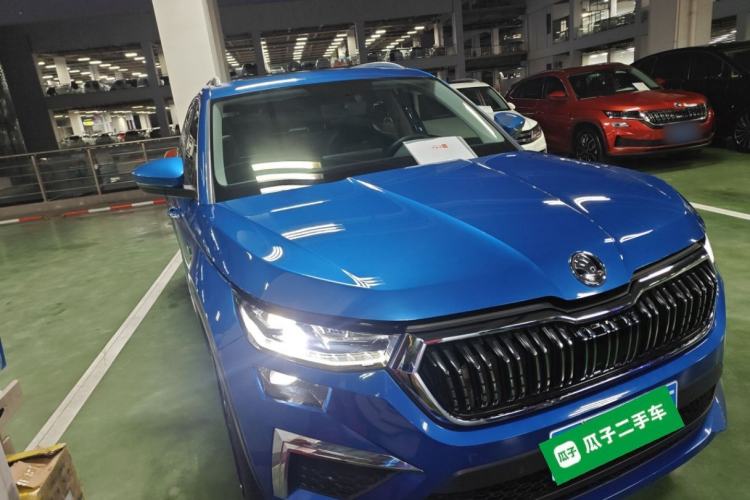 Used Skoda Kodiaq 2022 TSI330 7-Seater Two-Wheel-Drive Luxury Edition Front Right 45 Deg