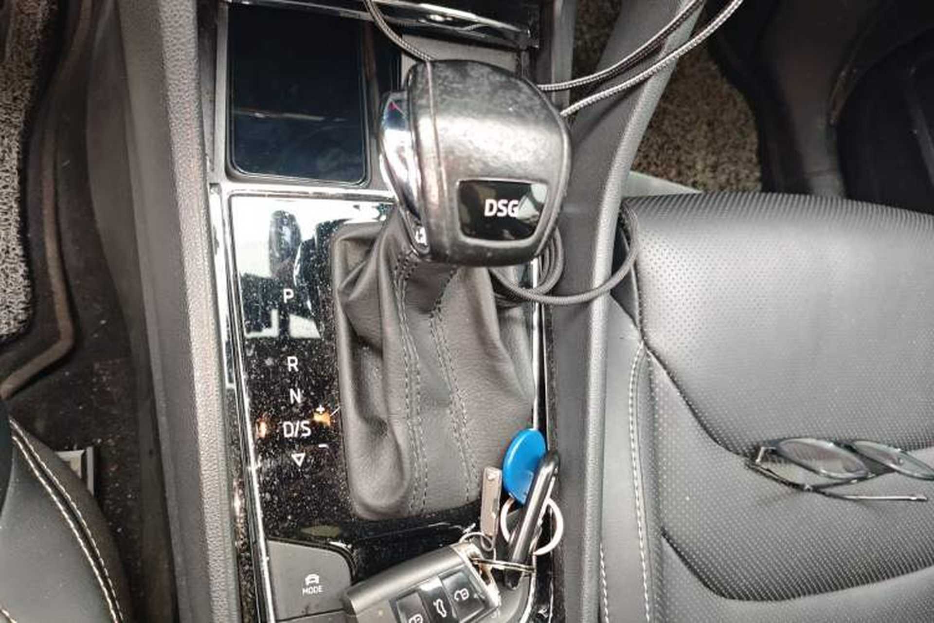 Used Skoda Kodiaq 2022 TSI330 7-Seater Two-Wheel-Drive Luxury Edition Gear Lever