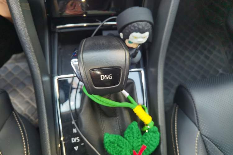 Used Skoda Kodiaq 2022 TSI330 7-Seater Two-Wheel-Drive Luxury Edition Gear Lever