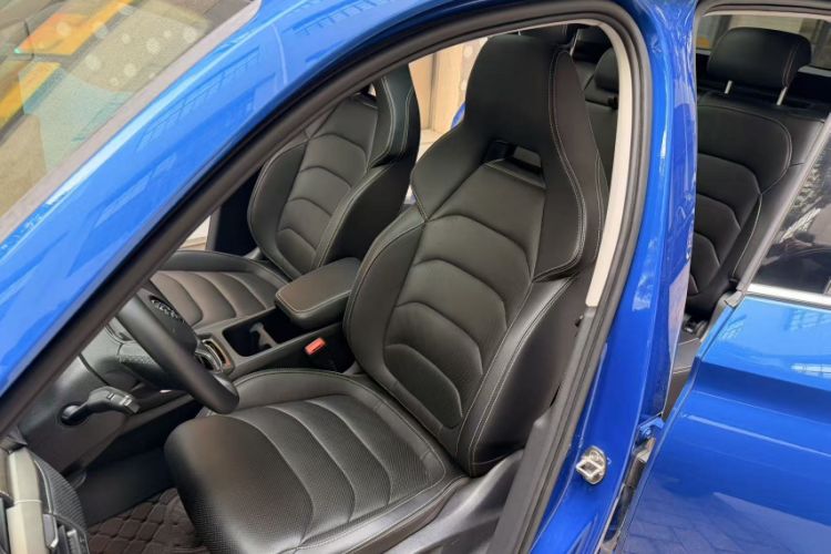 Used Skoda Kodiaq 2022 TSI330 7-Seater Two-Wheel-Drive Luxury Edition Interior 2