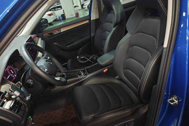 Used Skoda Kodiaq 2022 TSI330 7-Seater Two-Wheel-Drive Luxury Edition Left Front Seat