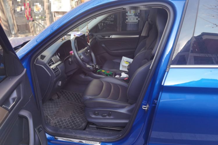 Used Skoda Kodiaq 2022 TSI330 7-Seater Two-Wheel-Drive Luxury Edition Left Front Seat