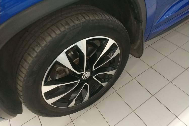 Used Skoda Kodiaq 2022 TSI330 7-Seater Two-Wheel-Drive Luxury Edition Left Front Wheel Hub
