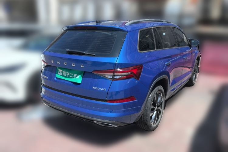 Used Skoda Kodiaq 2022 TSI330 5-Seater Two-Wheel-Drive Luxury Edition Rear Right 45 Deg