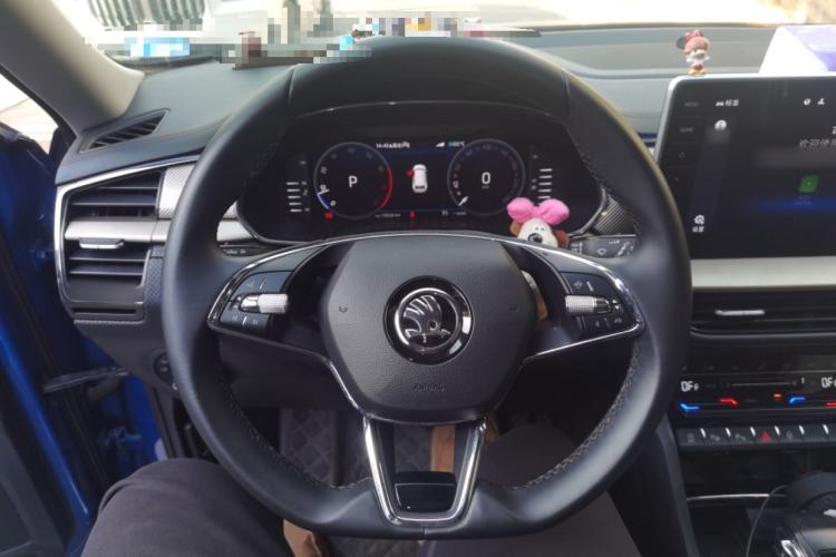 Used Skoda Kodiaq 2022 TSI330 7-Seater Two-Wheel-Drive Luxury Edition Steering Wheel
