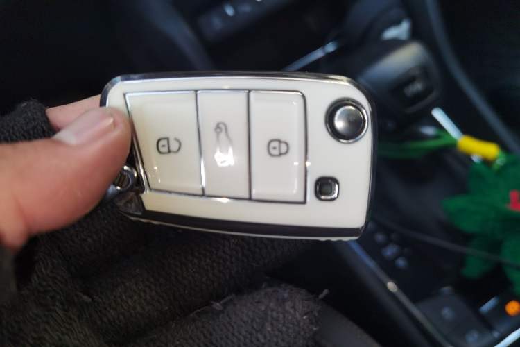 Used Skoda Kodiaq 2022 TSI330 7-Seater Two-Wheel-Drive Luxury Edition Vehicle Key