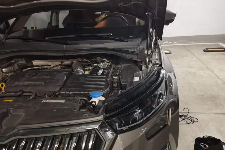 Used Skoda Kodiaq 2022 TSI380 7-Seater Four-Wheel-Drive Flagship Model Engine Bay Left