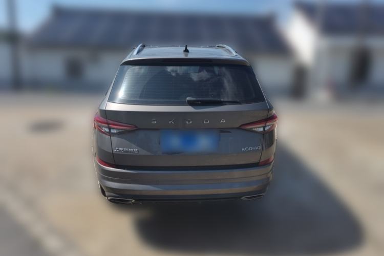 Used Skoda Kodiaq 2022 Restyled TSI330 7-Seater Two-Wheel-Drive Luxury Edition Rear