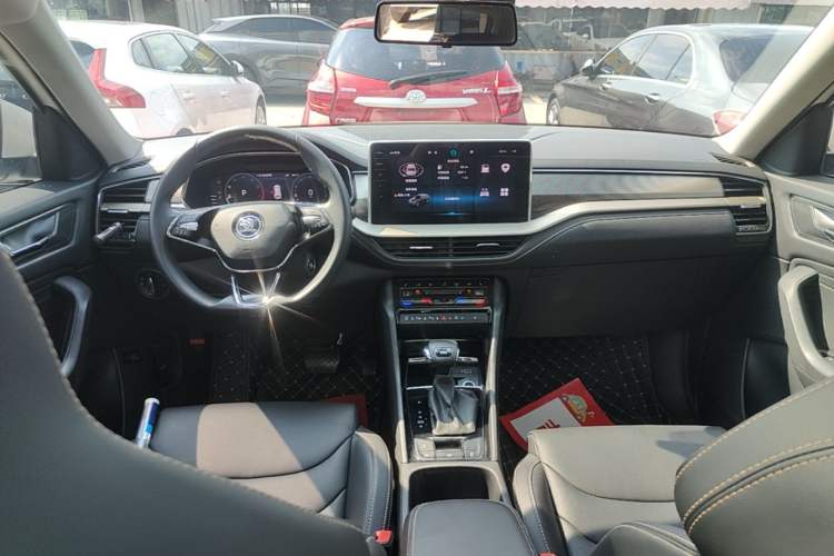 Used Skoda Kodiaq 2022 TSI330 5-Seater Two-Wheel-Drive Luxury Edition Center Console
