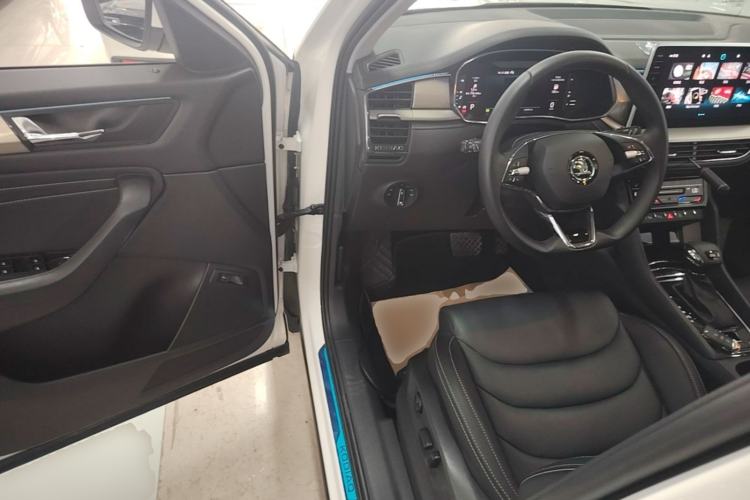 Used Skoda Kodiaq 2022 TSI330 5-Seater Two-Wheel-Drive Luxury Edition Driver Seat