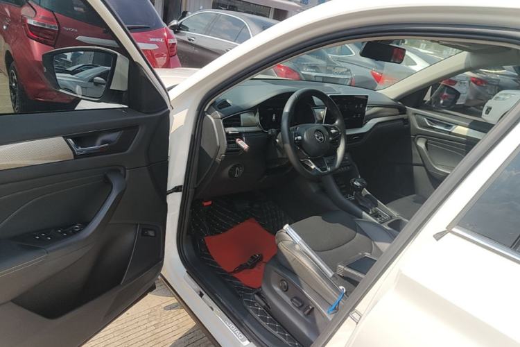 Used Skoda Kodiaq 2022 TSI330 5-Seater Two-Wheel-Drive Luxury Edition Driver Seat
