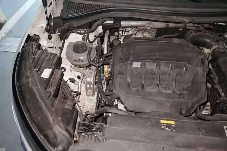 Used Skoda Kodiaq 2022 TSI330 7-Seater Two-Wheel-Drive Luxury Edition Engine Bay Right