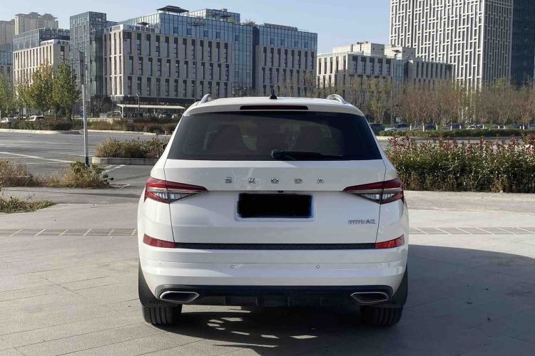 Used Skoda Kodiaq 2022 TSI330 7-Seater Two-Wheel-Drive Luxury Edition Exterior 3
