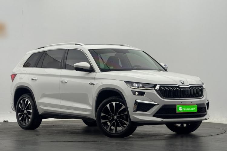 Used Skoda Kodiaq 2022 TSI330 7-Seater Two-Wheel-Drive Luxury Edition Exterior 4