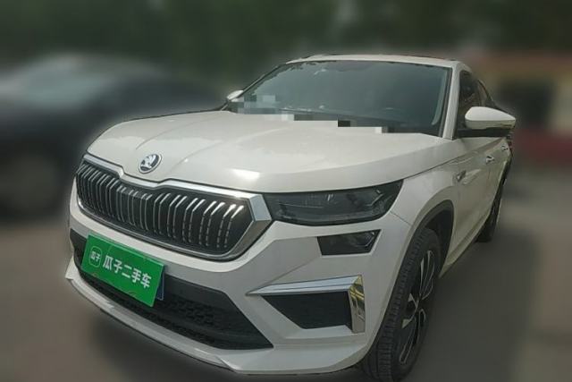Used Skoda Kodiaq 2022 Facelifted TSI330 5-Seater Two-Wheel-Drive Luxury Edition