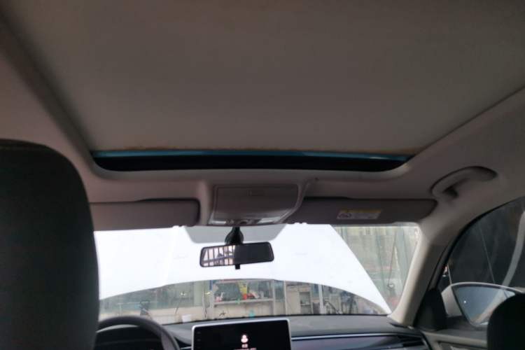 Used Skoda Kodiaq 2022 Facelifted TSI330 5-Seater Two-Wheel-Drive Luxury Edition Headliner
