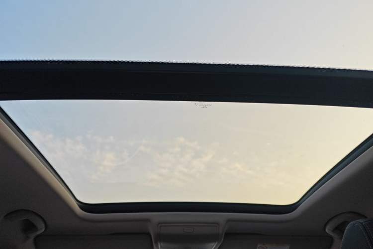 Used Skoda Kodiaq 2022 TSI330 5-Seater Two-Wheel-Drive Luxury Edition Headliner