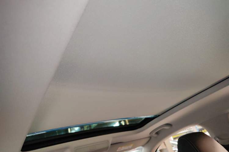 Used Skoda Kodiaq 2022 TSI330 7-Seater Two-Wheel-Drive Luxury Edition Headliner