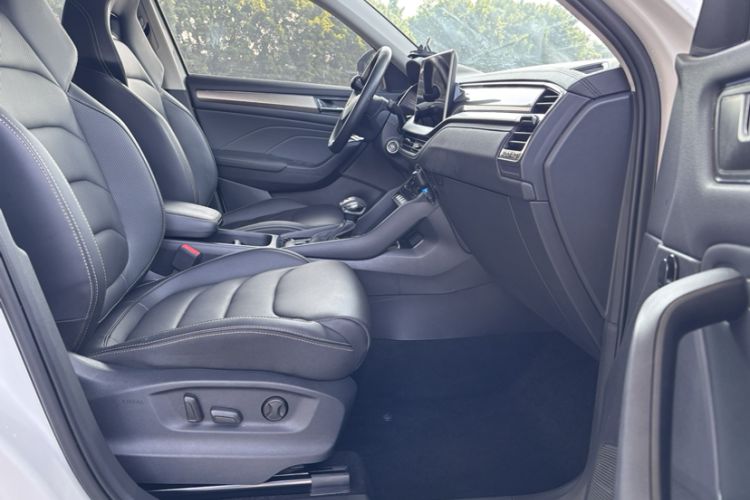 Used Skoda Kodiaq 2022 Restyled TSI330 7-Seater Two-Wheel-Drive Luxury Edition Interior 3