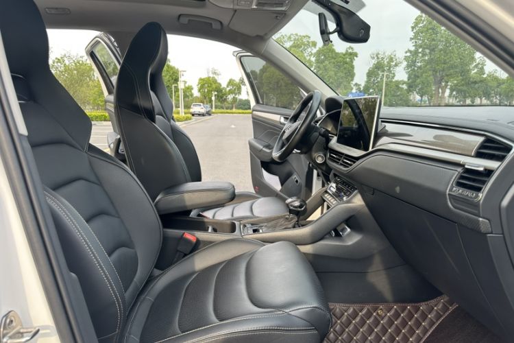 Used Skoda Kodiaq 2022 TSI330 7-Seater Two-Wheel-Drive Luxury Edition Interior 4