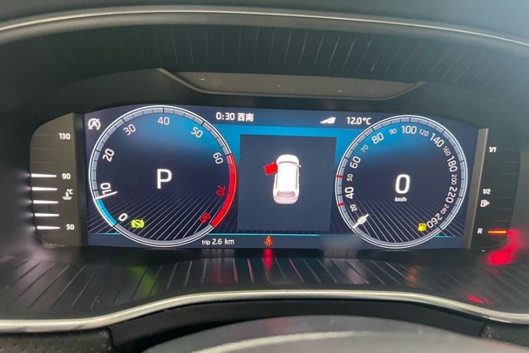 Used Skoda Kodiaq 2022 TSI330 5-Seater Two-Wheel-Drive Luxury Edition Interior 5