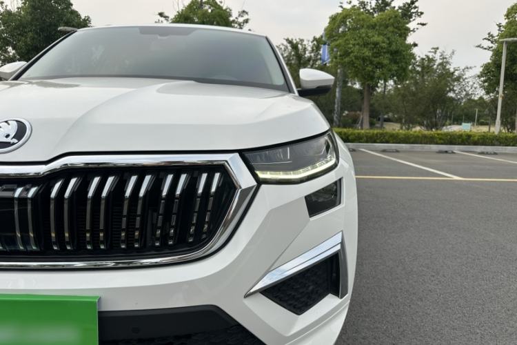 Used Skoda Kodiaq 2022 TSI330 7-Seater Two-Wheel-Drive Luxury Edition Left Front Headlight