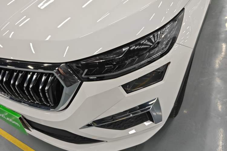 Used Skoda Kodiaq 2022 TSI330 5-Seater Two-Wheel-Drive Luxury Edition Left Front Headlight