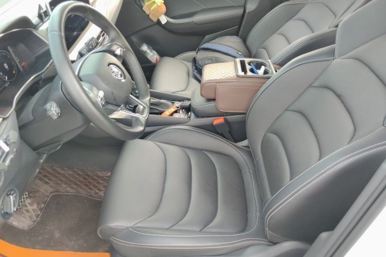 Used Skoda Kodiaq 2022 Restyled TSI330 7-Seater Two-Wheel-Drive Luxury Edition Left Front Seat