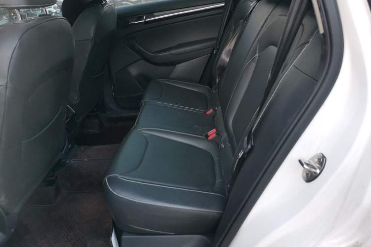 Used Skoda Kodiaq 2022 Facelifted TSI330 5-Seater Two-Wheel-Drive Luxury Edition Left Rear Seat