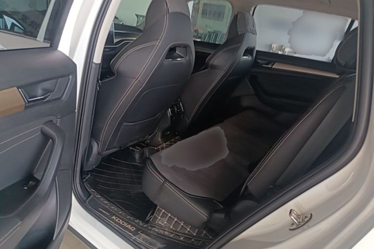 Used Skoda Kodiaq 2022 Restyled TSI330 7-Seater Two-Wheel-Drive Luxury Edition Left Rear Seat