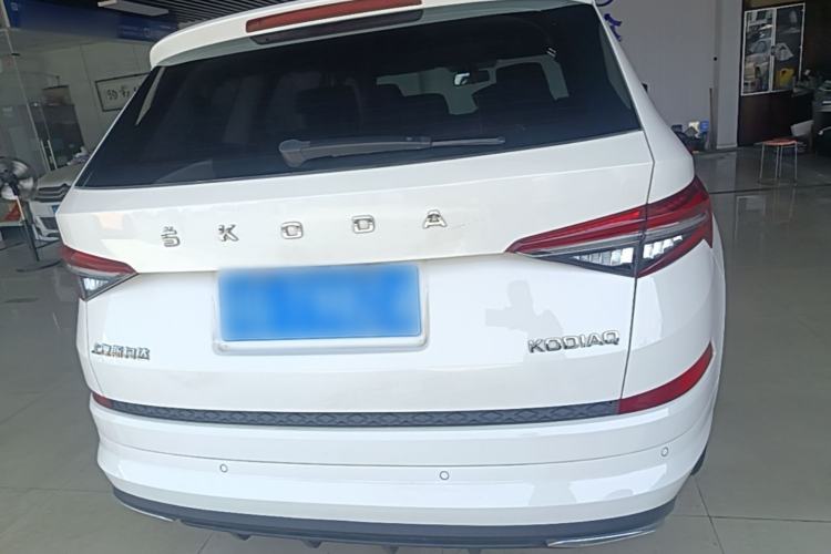 Used Skoda Kodiaq 2022 Restyled TSI330 7-Seater Two-Wheel-Drive Luxury Edition Rear