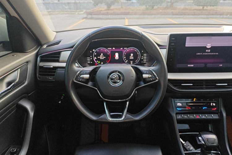 Used Skoda Kodiaq 2022 TSI330 5-Seater Two-Wheel-Drive Luxury Edition Steering Wheel