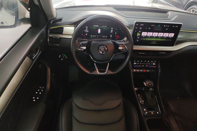 Used Skoda Kodiaq 2022 TSI330 7-Seater Two-Wheel-Drive Luxury Edition Steering Wheel