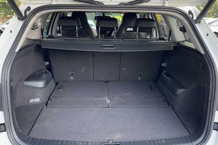 Used Skoda Kodiaq 2022 Restyled TSI330 7-Seater Two-Wheel-Drive Luxury Edition Trunk