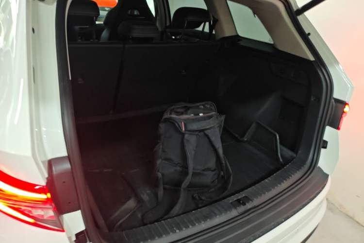 Used Skoda Kodiaq 2022 TSI330 5-Seater Two-Wheel-Drive Luxury Edition Trunk