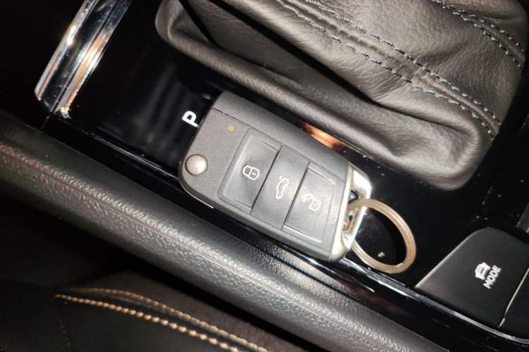 Used Skoda Kodiaq 2022 TSI330 7-Seater Two-Wheel-Drive Luxury Edition Vehicle Key