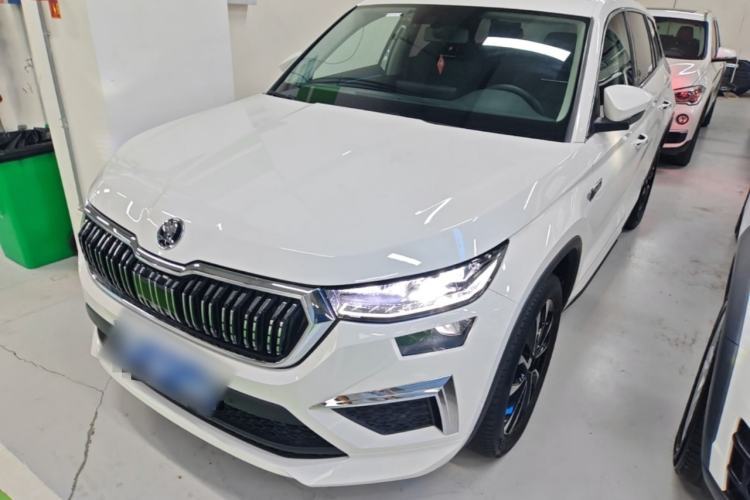 Used Skoda Kodiaq 2022 TSI330 5-Seater Two-Wheel-Drive Luxury Edition Guazi used car, China used car export, Used car for sale, Used  cars, Cheapest cars for sale