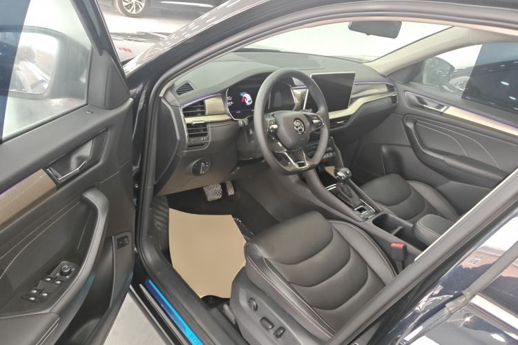 Used Skoda Kodiaq 2023 TSI330 7-Seater Two-Wheel-Drive Luxury Edition Driver Seat