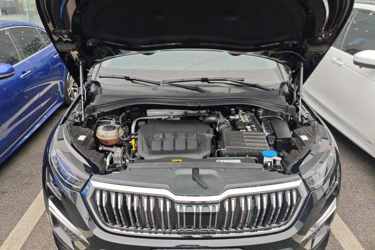 Used Skoda Kodiaq 2023 TSI330 5-Seater Two-Wheel-Drive Luxury Edition Engine Bay