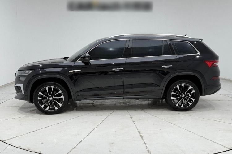 Used Skoda Kodiaq 2023 TSI330 5-Seater Two-Wheel-Drive Luxury Edition Left Side
