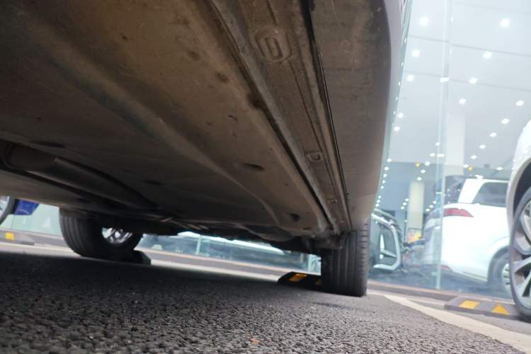 Used Skoda Kodiaq 2023 TSI330 5-Seater Two-Wheel-Drive Luxury Edition Left Side Sill