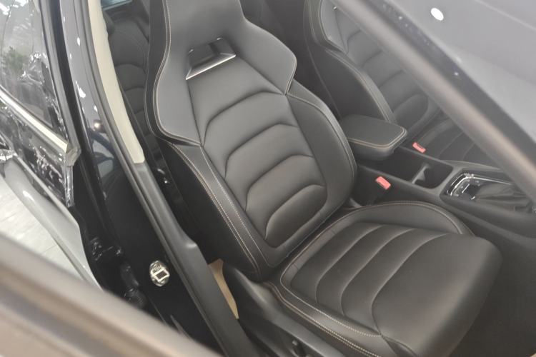 Used Skoda Kodiaq 2023 TSI330 7-Seater Two-Wheel-Drive Luxury Edition Right Front Seat