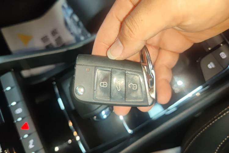 Used Skoda Kodiaq 2023 TSI330 5-Seater Two-Wheel-Drive Luxury Edition Vehicle Key