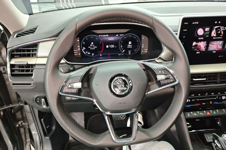 Used Skoda Kodiaq 2023 TSI330 7-Seater Two-Wheel-Drive Luxury Edition Steering Wheel