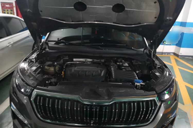 Used Skoda Kodiaq 2023 Facelifted TSI330 5-Seater Two-Wheel-Drive Luxury Edition Engine Bay
