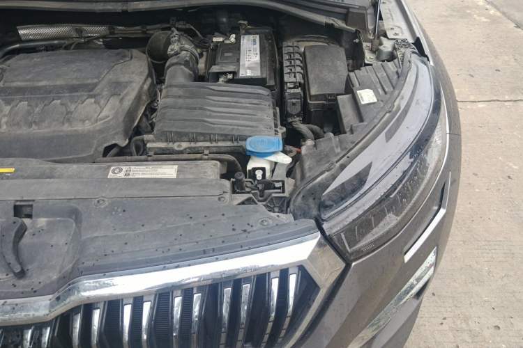 Used Skoda Kodiaq 2023 Facelifted TSI330 5-Seater Two-Wheel-Drive Luxury Edition Engine Bay Left