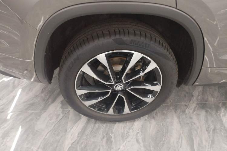 Used Skoda Kodiaq 2023 TSI330 7-Seater Two-Wheel-Drive Luxury Edition Exterior 5