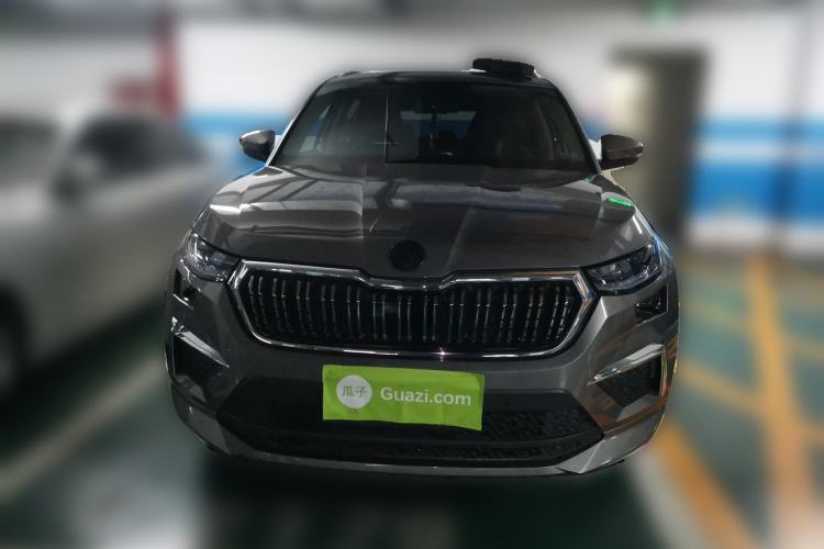 Used Skoda Kodiaq 2023 Facelifted TSI330 5-Seater Two-Wheel-Drive Luxury Edition Front